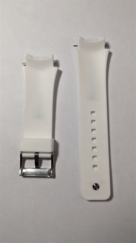 Gucci SYNC XXL rubber watchband Replacement YA137101 